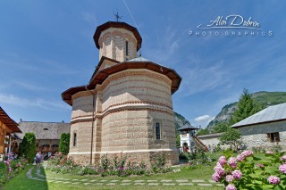 Manastirea Polovragi